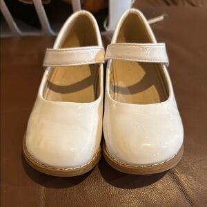 Classic White Kids' Mary Jane Shoes
